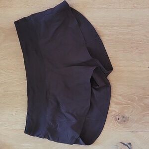 Lululemon Speed Up shorts size 6